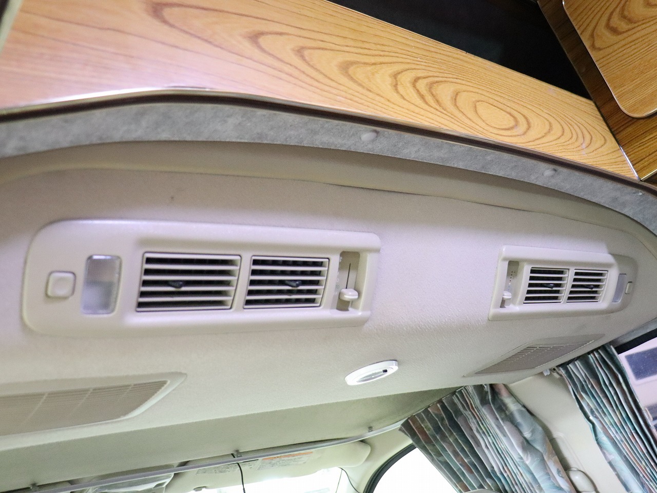 キャンピングカー バンコン ｸﾞﾗﾝﾋﾞｱ ﾉｰｽﾗｲﾌ ｵﾘｼﾞﾅﾙ 4WD　FF