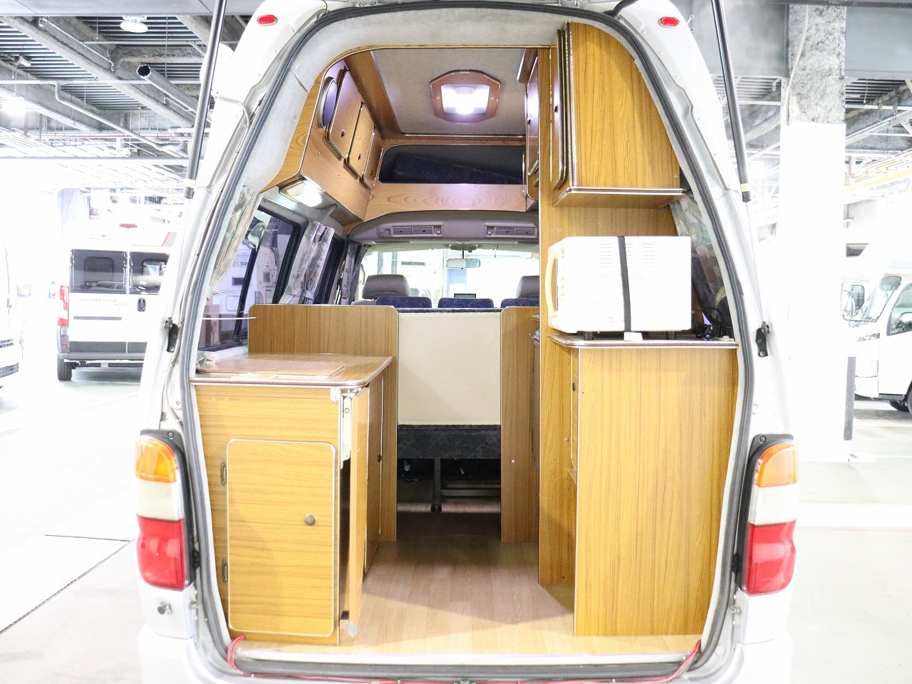 キャンピングカー バンコン ｸﾞﾗﾝﾋﾞｱ ﾉｰｽﾗｲﾌ ｵﾘｼﾞﾅﾙ 4WD　FF