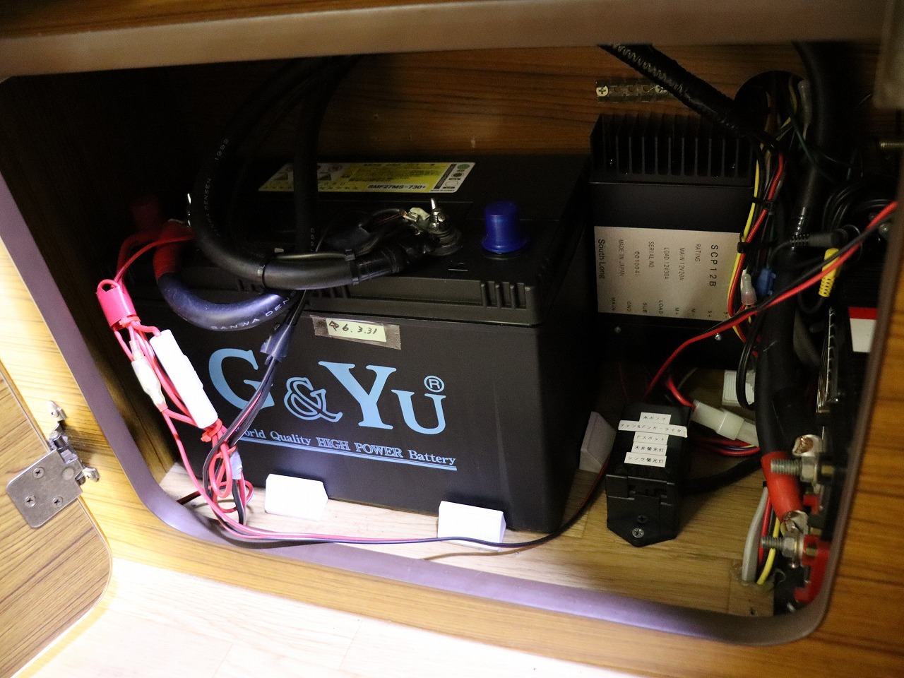 キャンピングカー バンコン ｸﾞﾗﾝﾋﾞｱ ﾉｰｽﾗｲﾌ ｵﾘｼﾞﾅﾙ 4WD　FF