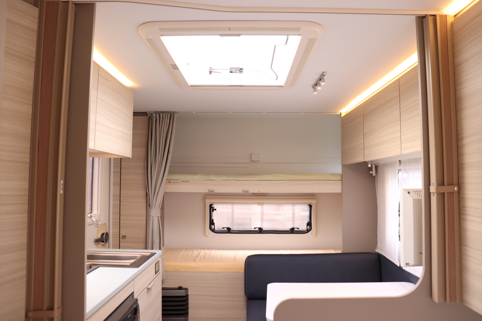 キャンピングカー トレーラー ｱﾄﾞﾘｱ ｱﾙﾃｨｱ470PK 家庭用ｴｱｺﾝ