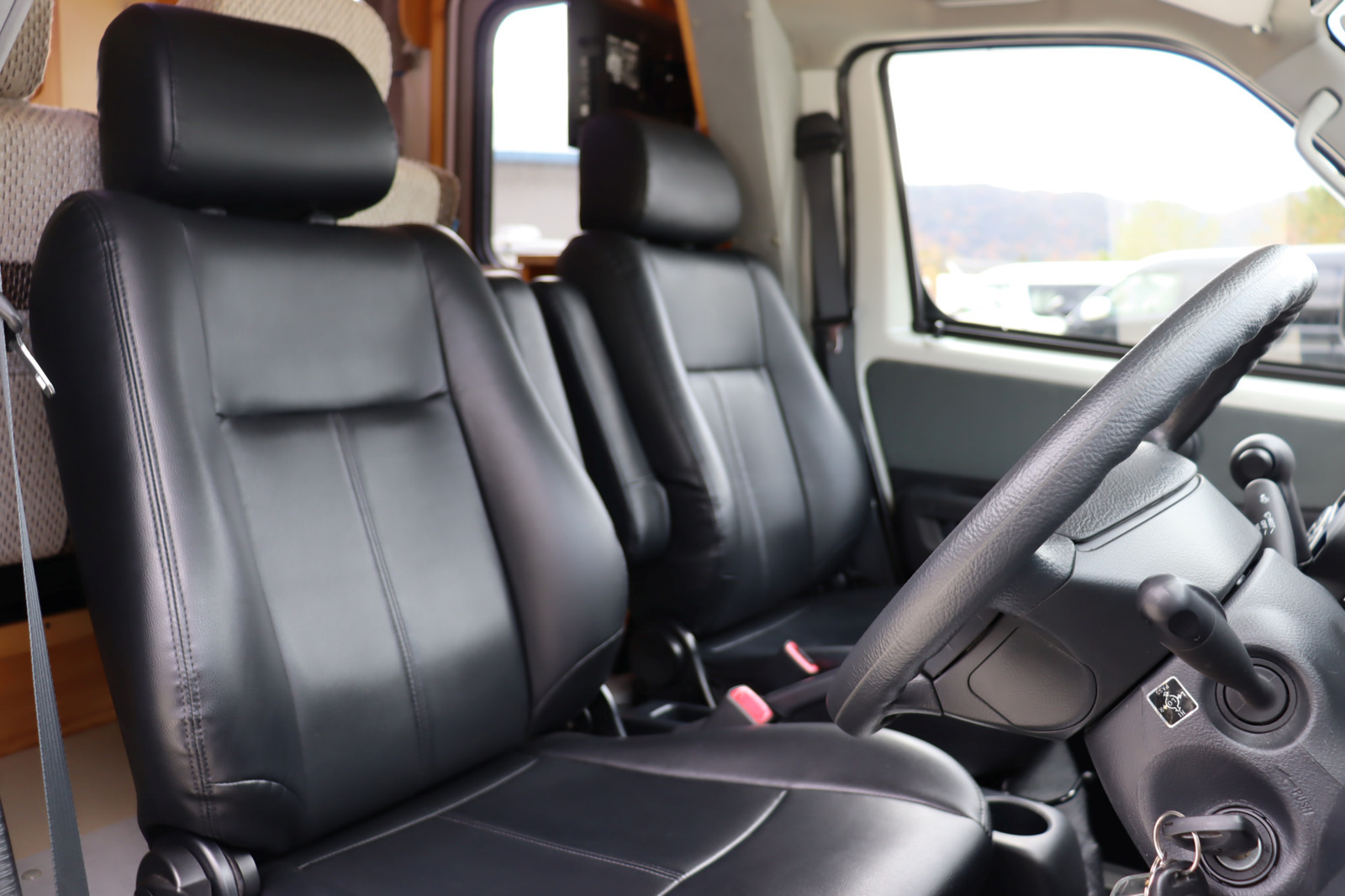 キャンピングカー キャブコン ﾀｳﾝｴｰｽ AtoZ ｱﾚﾝ