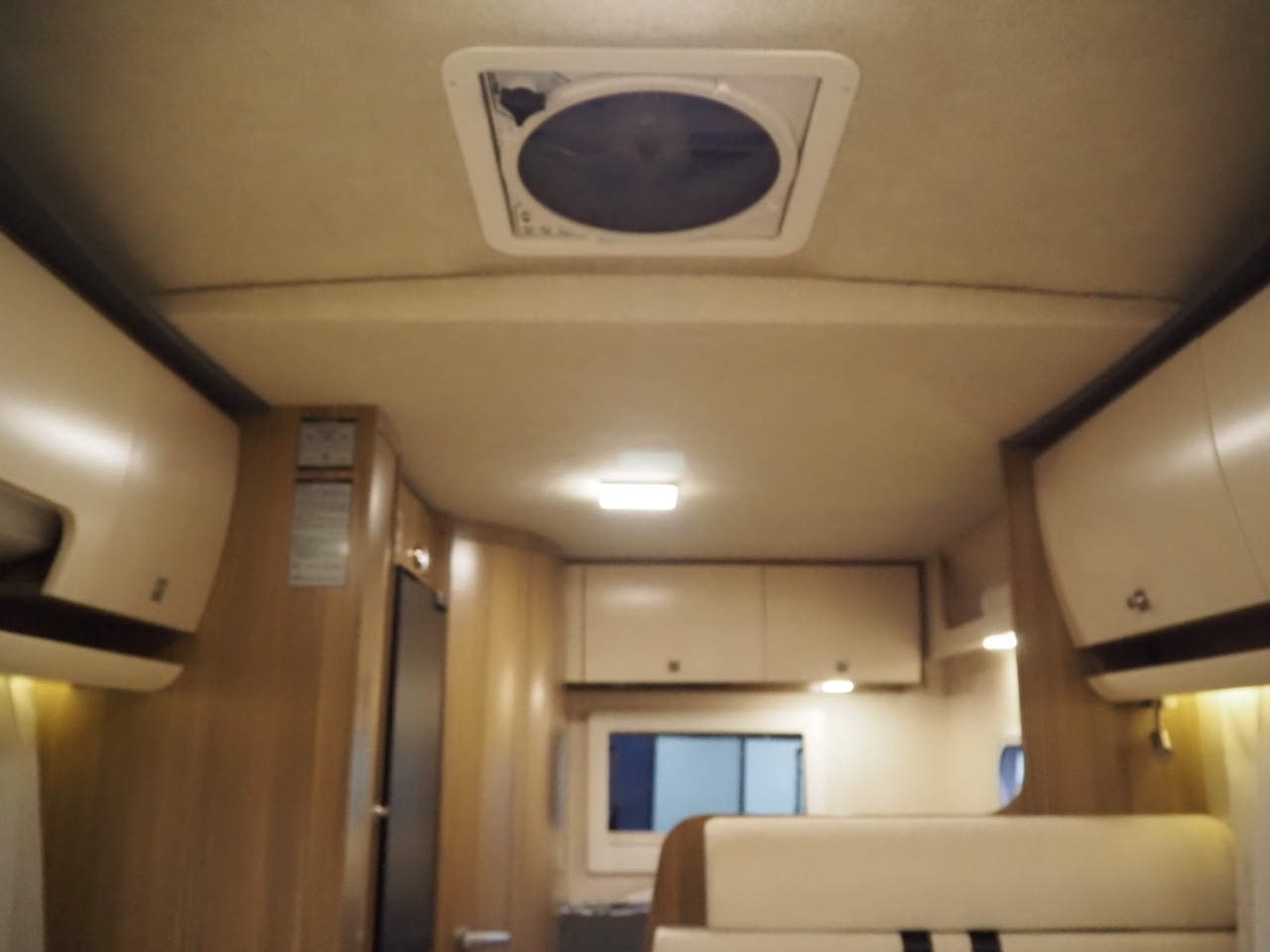 キャンピングカー キャブコン ｶﾑﾛｰﾄﾞ ﾊﾞﾝﾃｯｸ ｼﾞﾙ 家庭用ｴｱｺﾝ 4WD