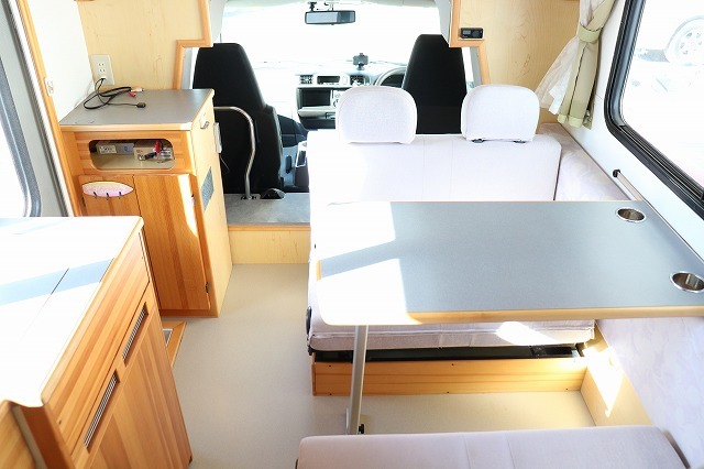 キャンピングカー キャブコン ﾎﾞﾝｺﾞ AtoZ ｱﾐﾃｨ 4WD　FFﾋｰﾀｰ