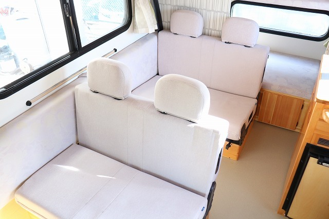 キャンピングカー キャブコン ﾎﾞﾝｺﾞ AtoZ ｱﾐﾃｨ 4WD　FFﾋｰﾀｰ