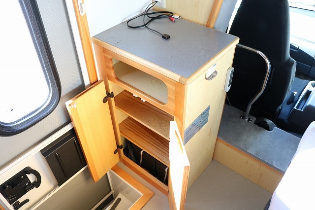 キャンピングカー キャブコン ﾎﾞﾝｺﾞ AtoZ ｱﾐﾃｨ 4WD　FFﾋｰﾀｰ