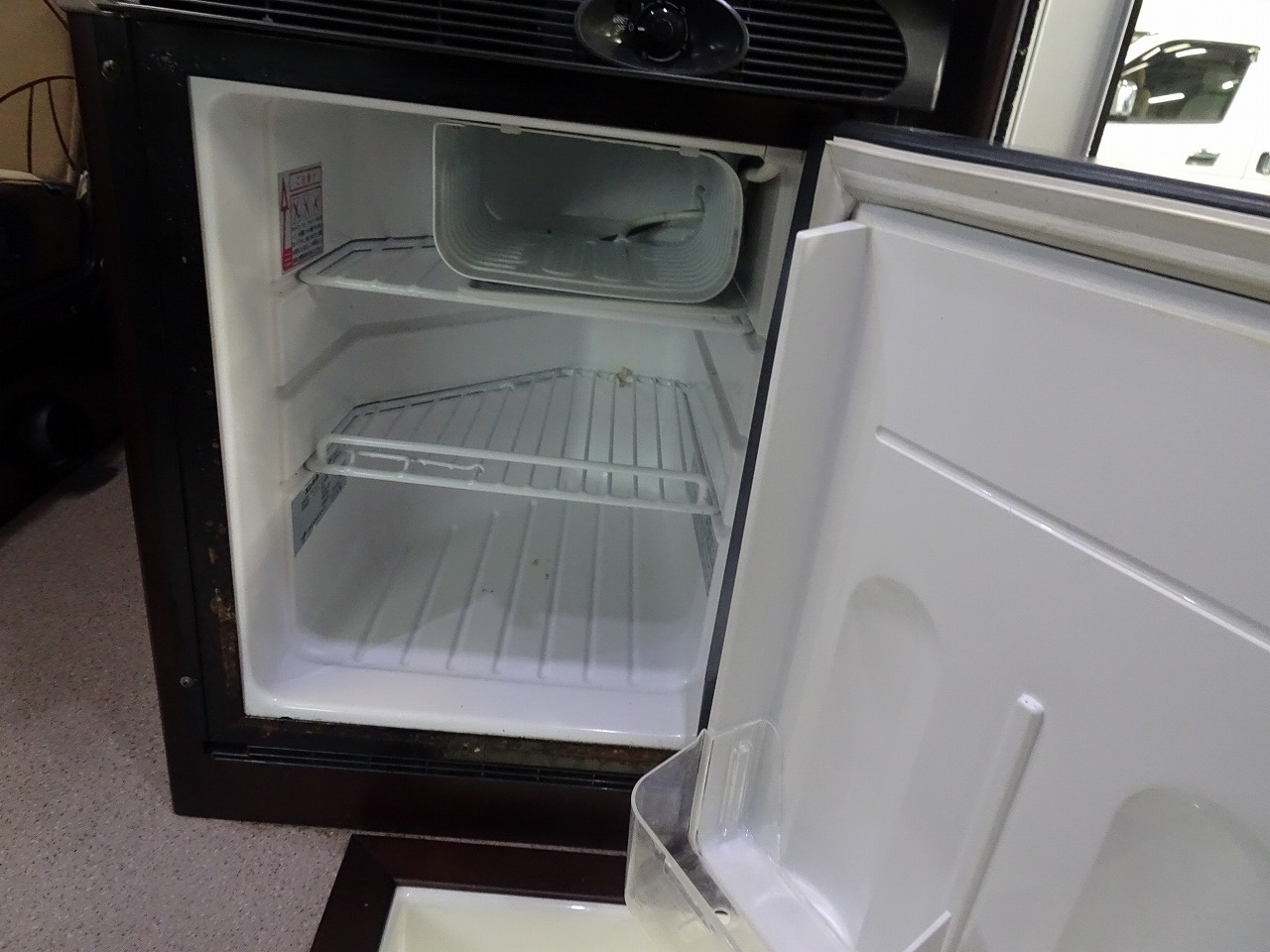 キャンピングカー キャブコン ﾎﾞﾝｺﾞ AtoZ ｱﾙﾌｧSSS ｿｰﾗｰ 4WD