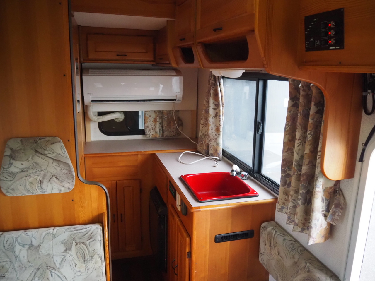 キャンピングカー キャブコン ｶﾑﾛｰﾄﾞ ﾅｯﾂRV ｸﾚｿﾝRE 家庭用ｴｱｺﾝ