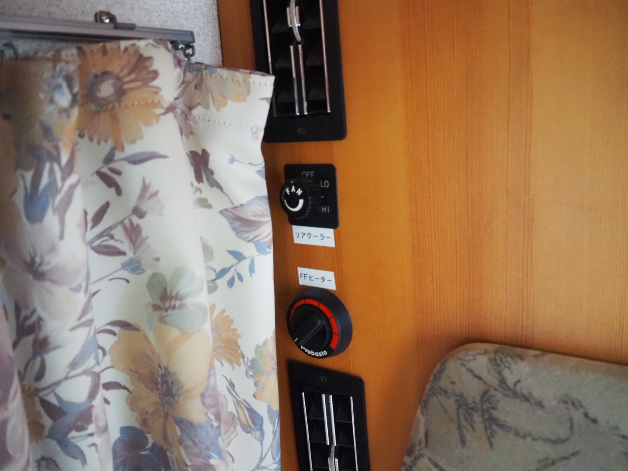 キャンピングカー キャブコン ｶﾑﾛｰﾄﾞ ﾅｯﾂRV ｸﾚｿﾝRE 家庭用ｴｱｺﾝ