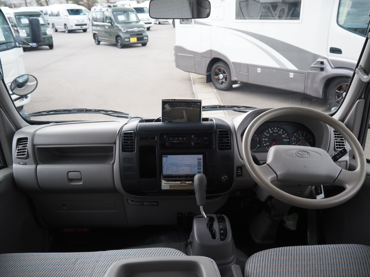 キャンピングカー キャブコン ｶﾑﾛｰﾄﾞ ﾅｯﾂRV ｸﾚｿﾝRE 家庭用ｴｱｺﾝ