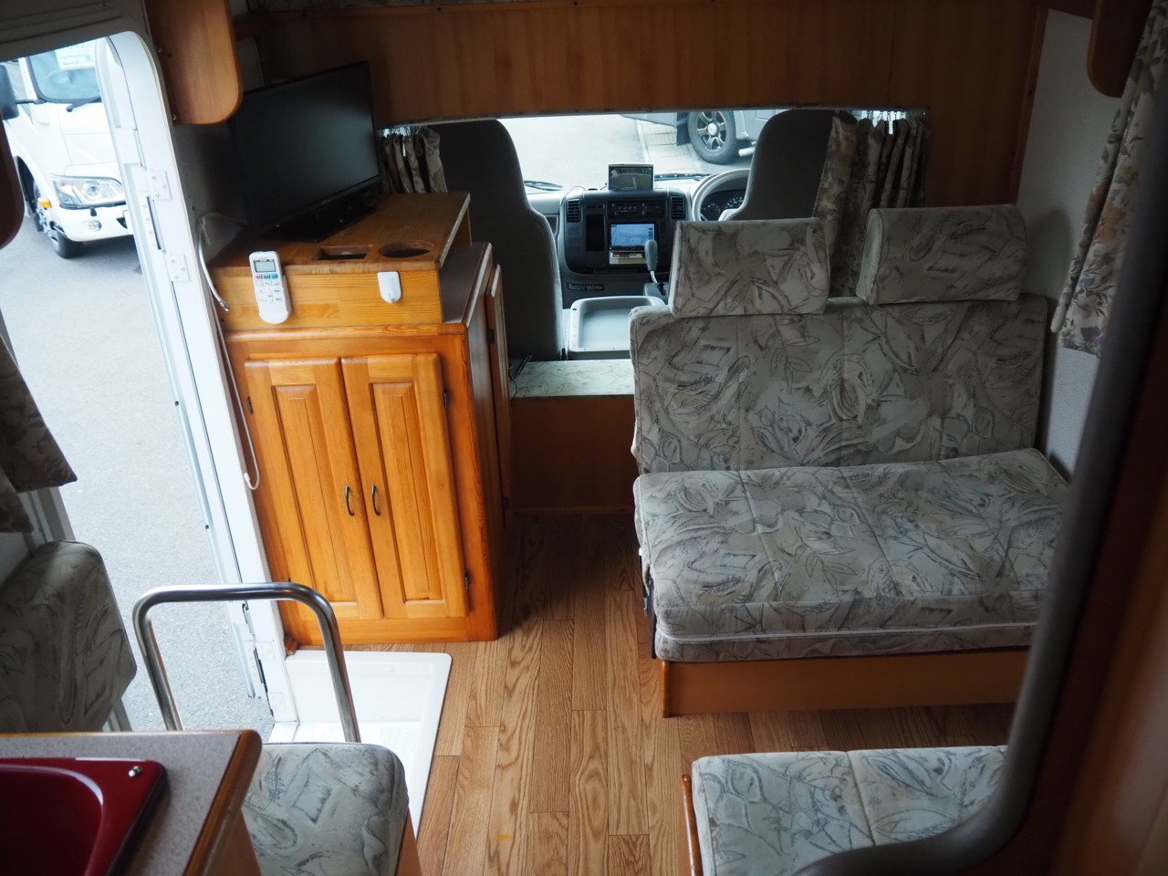 キャンピングカー キャブコン ｶﾑﾛｰﾄﾞ ﾅｯﾂRV ｸﾚｿﾝRE 家庭用ｴｱｺﾝ