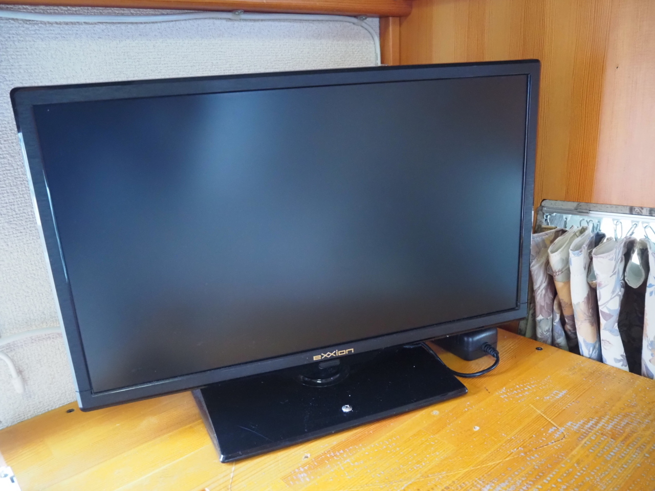 キャンピングカー キャブコン ｶﾑﾛｰﾄﾞ ﾅｯﾂRV ｸﾚｿﾝRE 家庭用ｴｱｺﾝ