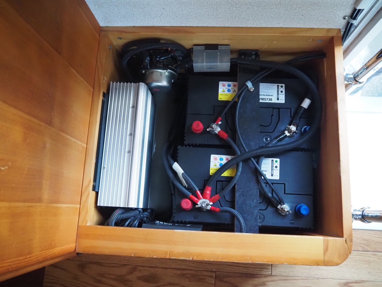 キャンピングカー キャブコン ｶﾑﾛｰﾄﾞ ﾅｯﾂRV ｸﾚｿﾝRE 家庭用ｴｱｺﾝ