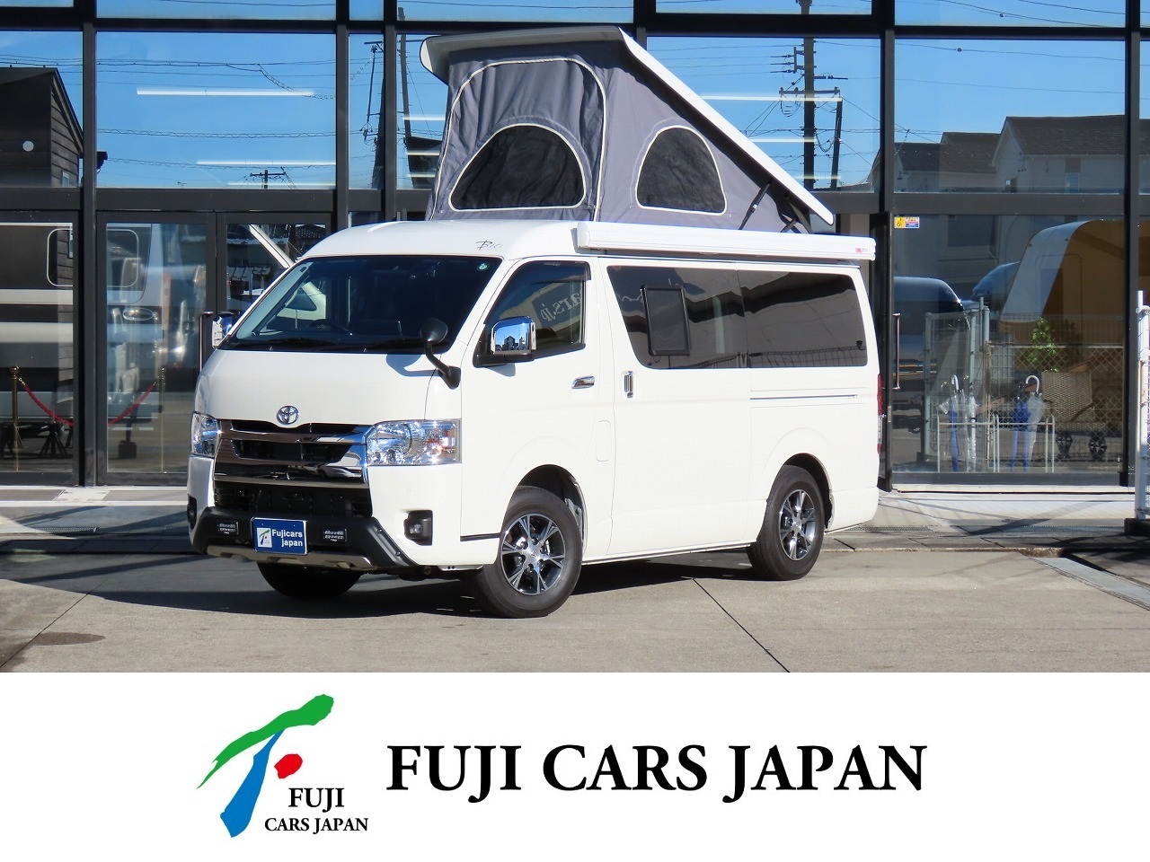 キャンピングカー バンコン ハイエース ホワイトハウス製　コンパスビッツ 4WD