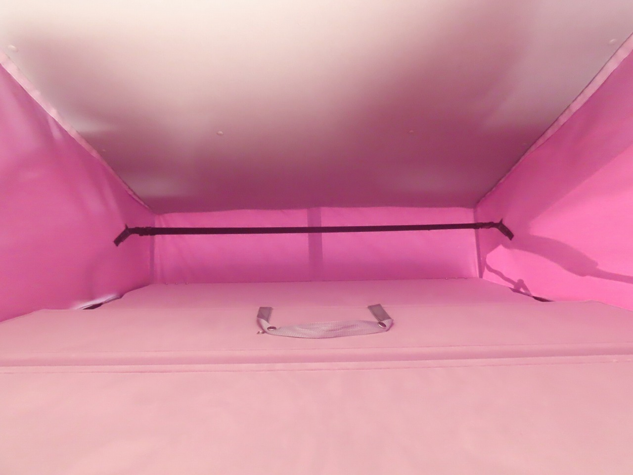 キャンピングカー バンコン ﾊｲｴｰｽ ﾎﾜｲﾄﾊｳｽ製　ｺﾝﾊﾟｽﾋﾞｯﾂ 4WD