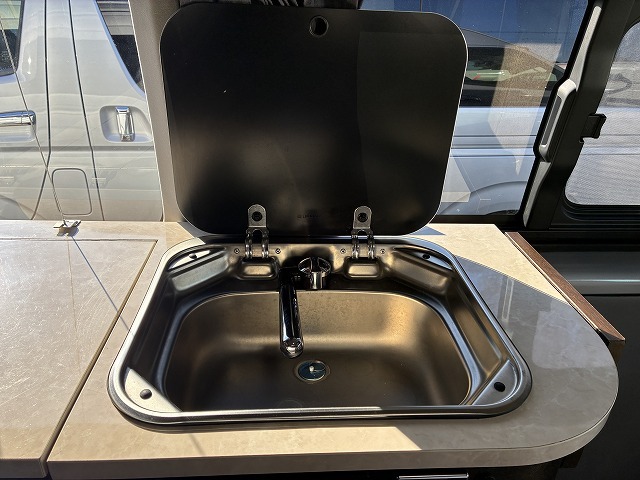 キャンピングカー バンコン ﾊｲｴｰｽ ﾊﾀﾅｶ ﾕｰﾐｰ