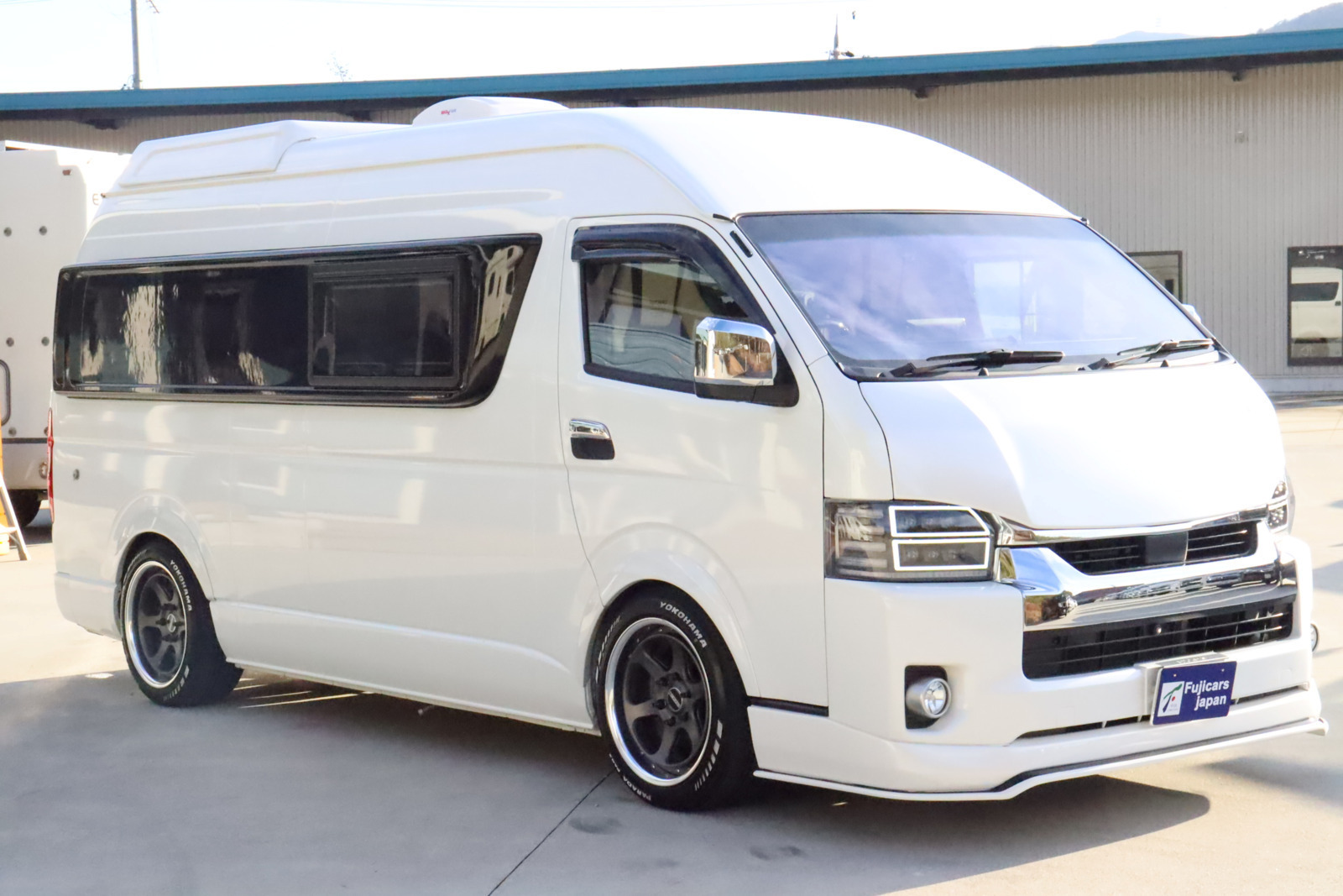 キャンピングカー バンコン ﾊｲｴｰｽ ﾃﾞﾙﾀﾘﾝｸ ﾀﾞｰｳｨﾝQ3