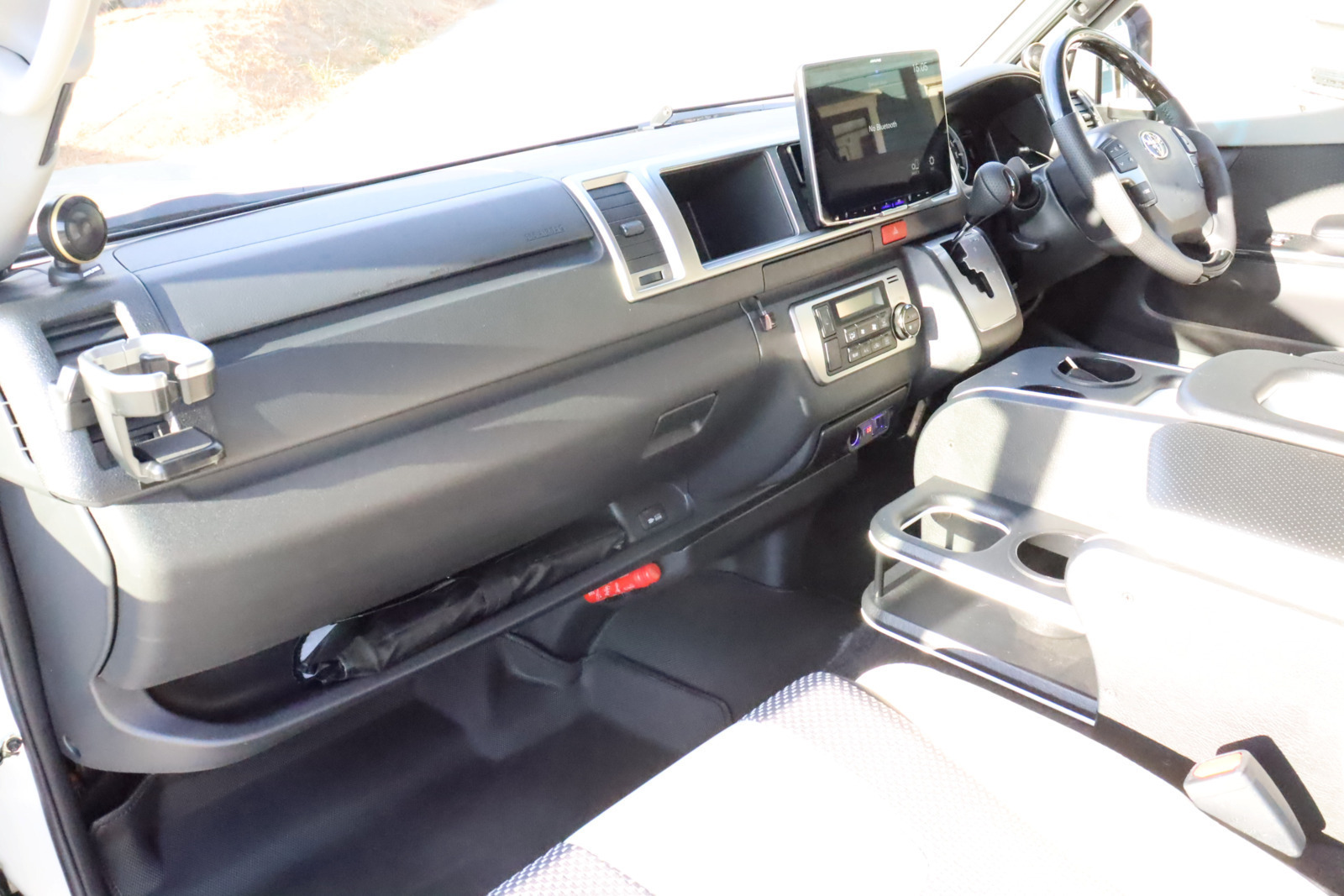 キャンピングカー バンコン ﾊｲｴｰｽ ﾃﾞﾙﾀﾘﾝｸ ﾀﾞｰｳｨﾝQ3