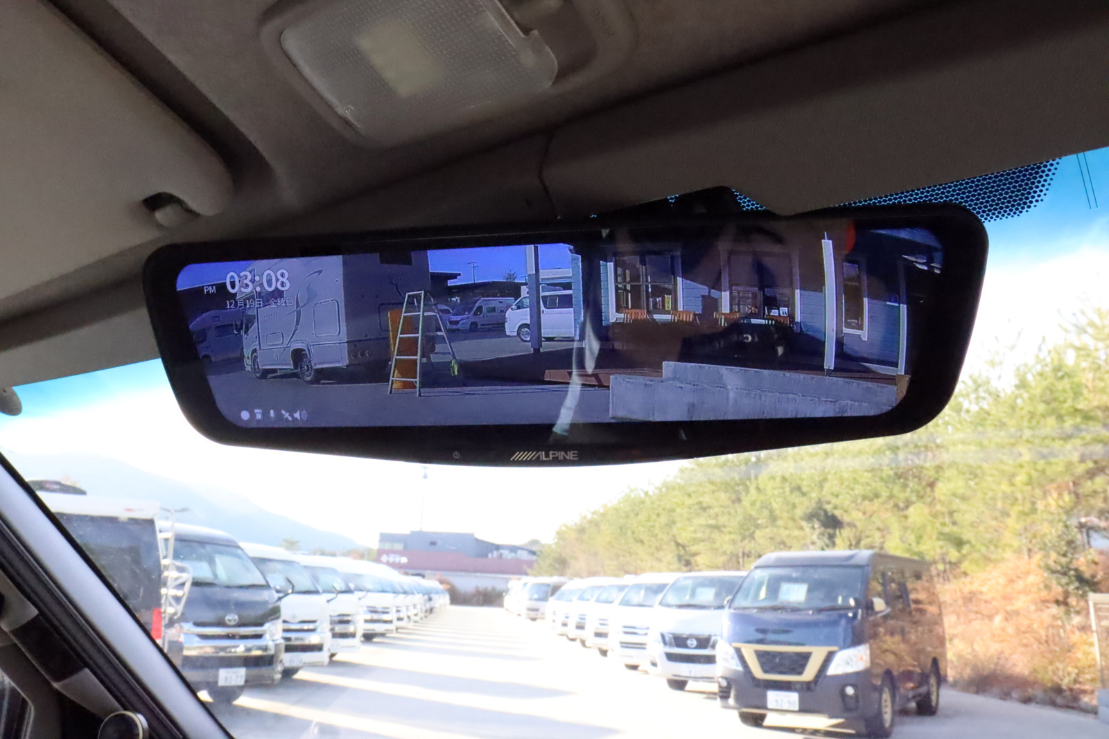 キャンピングカー バンコン ﾊｲｴｰｽ ﾃﾞﾙﾀﾘﾝｸ ﾀﾞｰｳｨﾝQ3