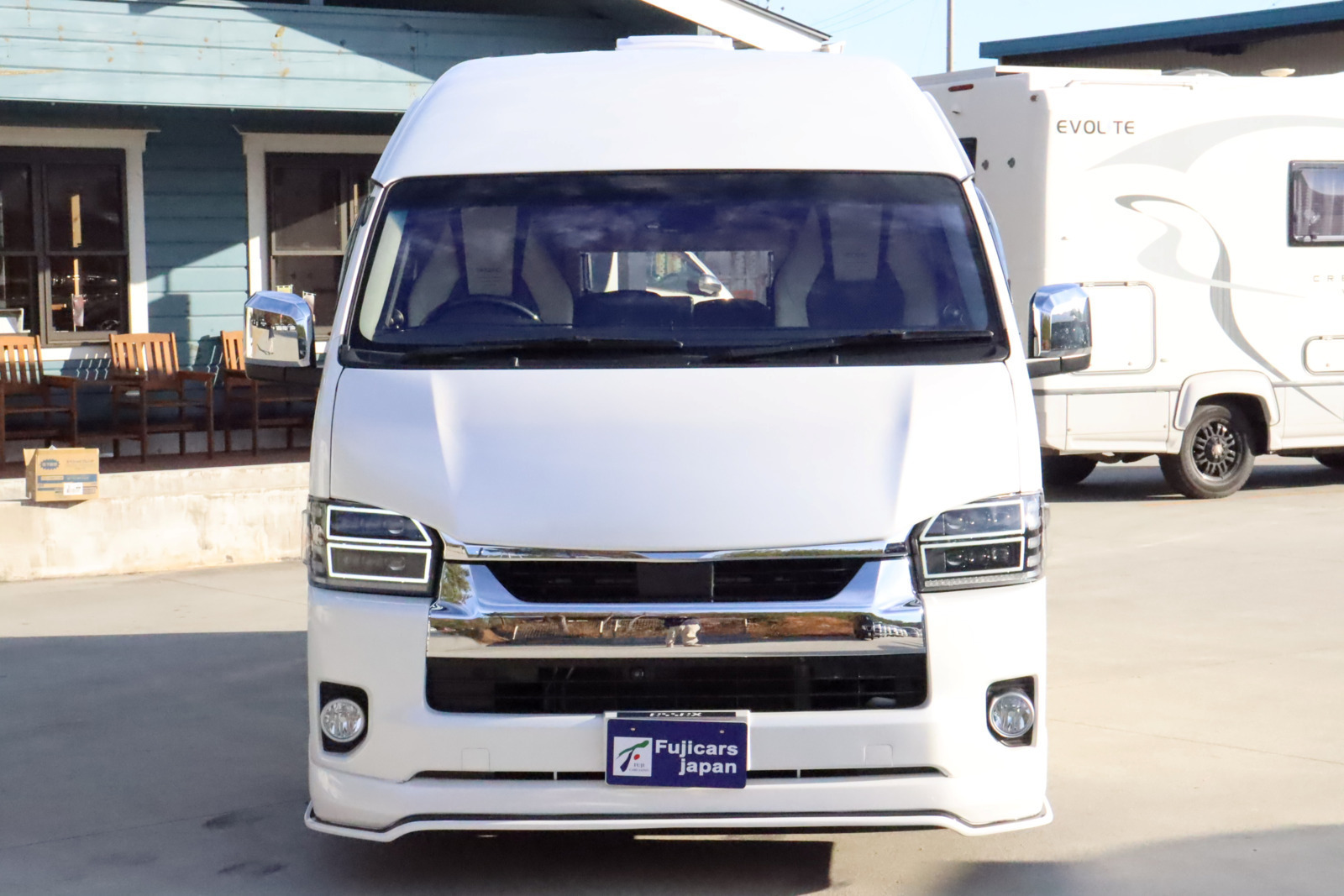 キャンピングカー バンコン ﾊｲｴｰｽ ﾃﾞﾙﾀﾘﾝｸ ﾀﾞｰｳｨﾝQ3