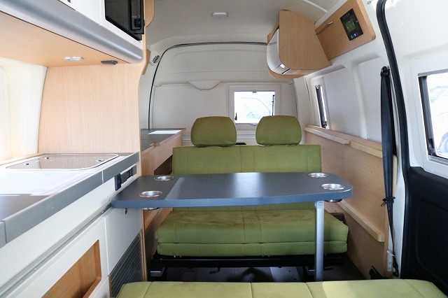 キャンピングカー バンコン ﾊｲｴｰｽ ﾄｲﾌｧｸﾄﾘｰ ﾊﾞﾚｲｱｸﾞﾗﾝﾃﾞ 4WD