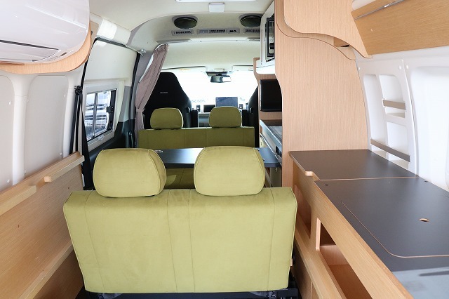 キャンピングカー バンコン ﾊｲｴｰｽ ﾄｲﾌｧｸﾄﾘｰ ﾊﾞﾚｲｱｸﾞﾗﾝﾃﾞ 4WD