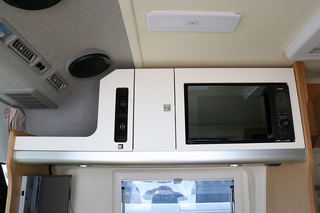 キャンピングカー バンコン ﾊｲｴｰｽ ﾄｲﾌｧｸﾄﾘｰ ﾊﾞﾚｲｱｸﾞﾗﾝﾃﾞ 4WD