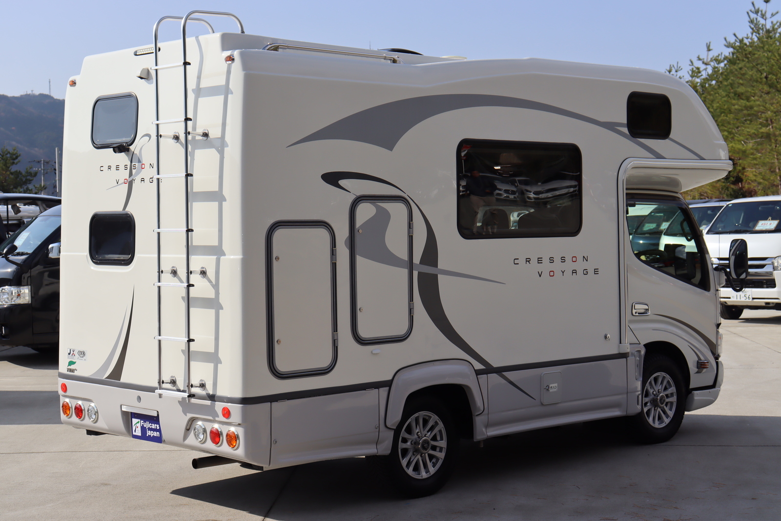 キャンピングカー キャブコン ｶﾑﾛｰﾄﾞ ﾅｯﾂRVｸﾚｿﾝﾎﾞﾔｰｼﾞｭ FFﾋｰﾀｰ