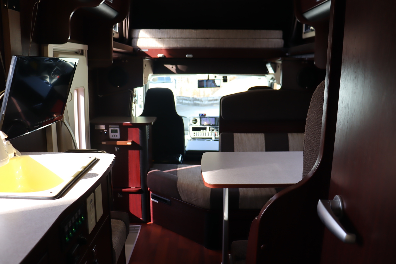 キャンピングカー キャブコン ｶﾑﾛｰﾄﾞ ﾅｯﾂRVｸﾚｿﾝﾎﾞﾔｰｼﾞｭ FFﾋｰﾀｰ