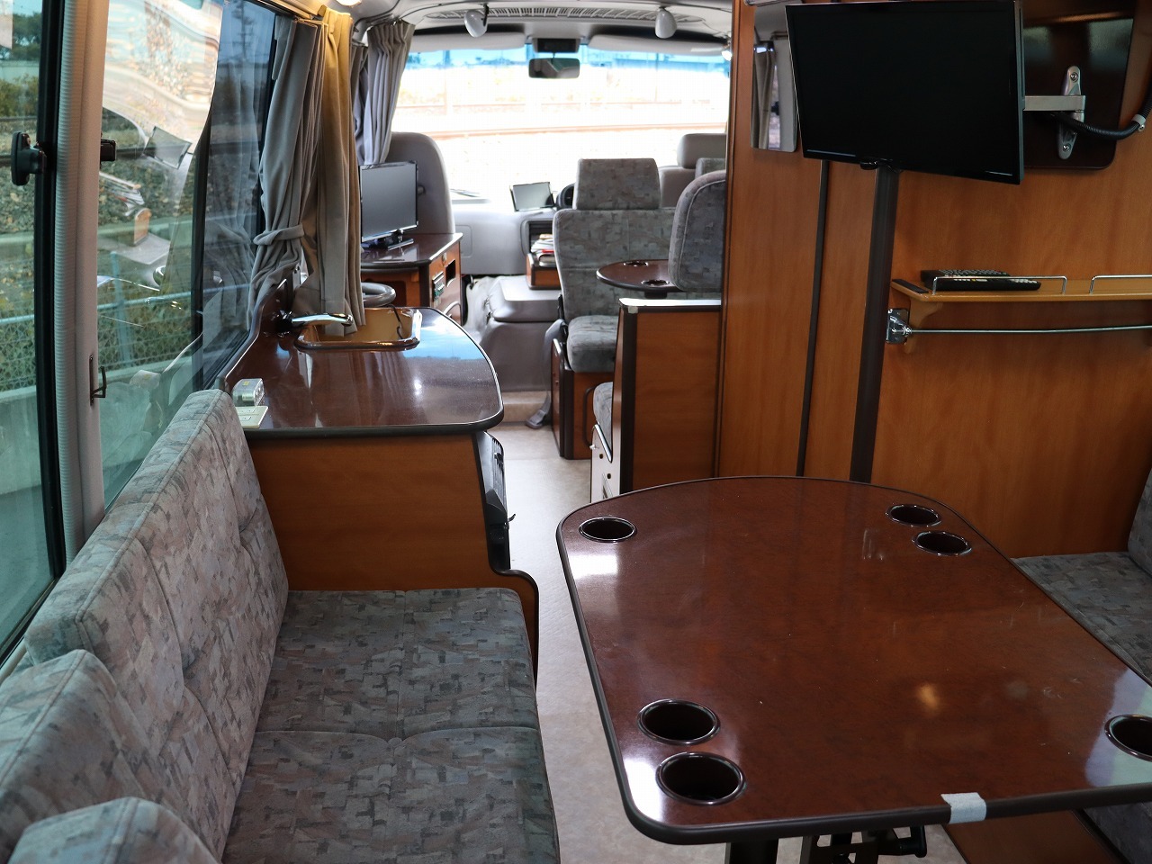 キャンピングカー バスコン ﾘｴｯｾ RVﾋﾞｯｸﾌｯﾄ ｴﾎﾟｯｸﾐｭｰ 4.0DT