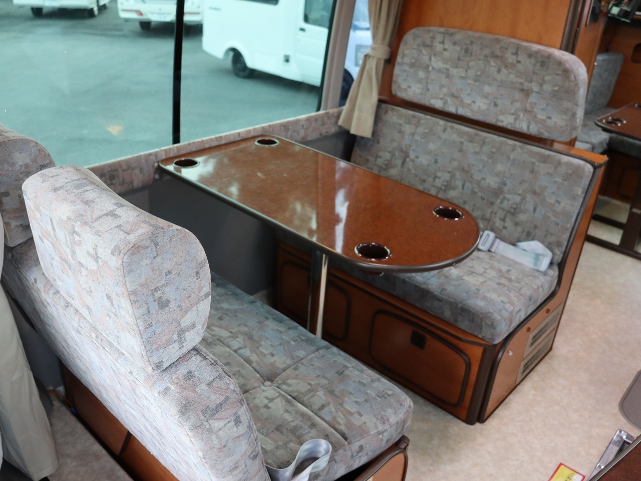 キャンピングカー バスコン ﾘｴｯｾ RVﾋﾞｯｸﾌｯﾄ ｴﾎﾟｯｸﾐｭｰ 4.0DT