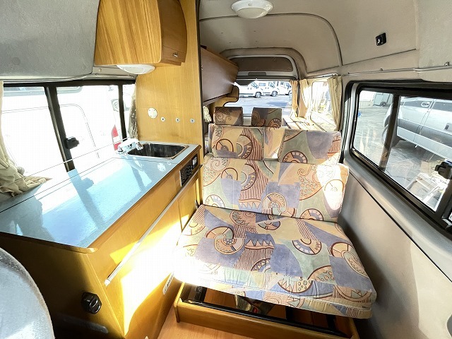 キャンピングカー バンコン ﾊｲｴｰｽ ﾅｯﾂRV ﾗﾃﾞｨｯｼｭｺﾝﾎﾟ