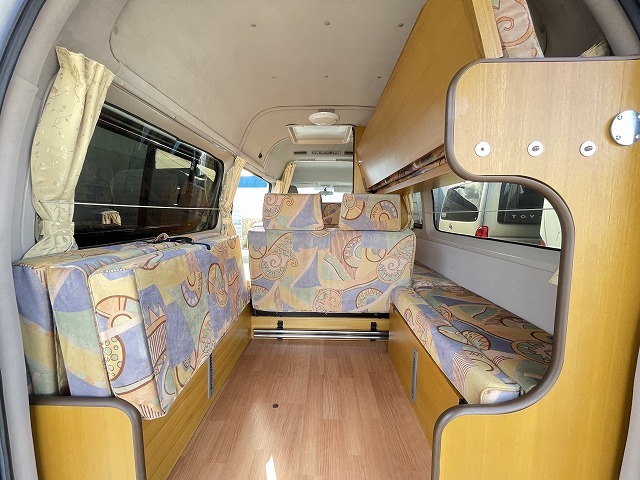 キャンピングカー バンコン ﾊｲｴｰｽ ﾅｯﾂRV ﾗﾃﾞｨｯｼｭｺﾝﾎﾟ