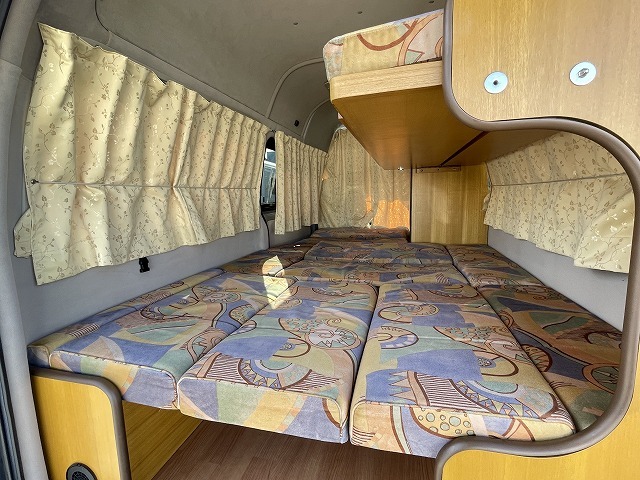 キャンピングカー バンコン ﾊｲｴｰｽ ﾅｯﾂRV ﾗﾃﾞｨｯｼｭｺﾝﾎﾟ