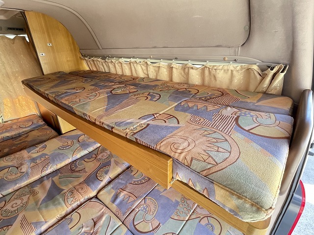 キャンピングカー バンコン ﾊｲｴｰｽ ﾅｯﾂRV ﾗﾃﾞｨｯｼｭｺﾝﾎﾟ