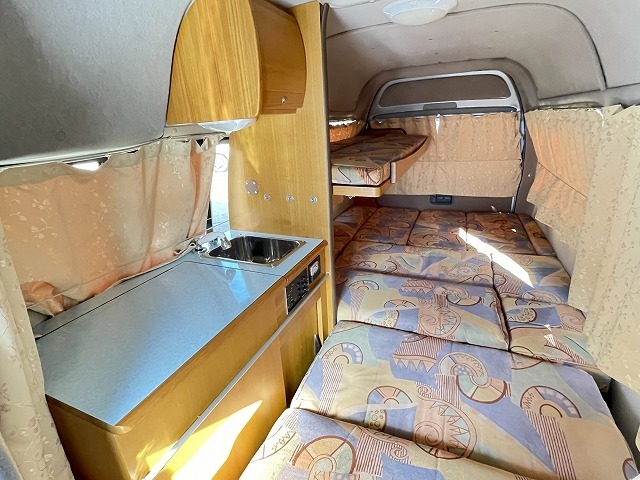 キャンピングカー バンコン ﾊｲｴｰｽ ﾅｯﾂRV ﾗﾃﾞｨｯｼｭｺﾝﾎﾟ