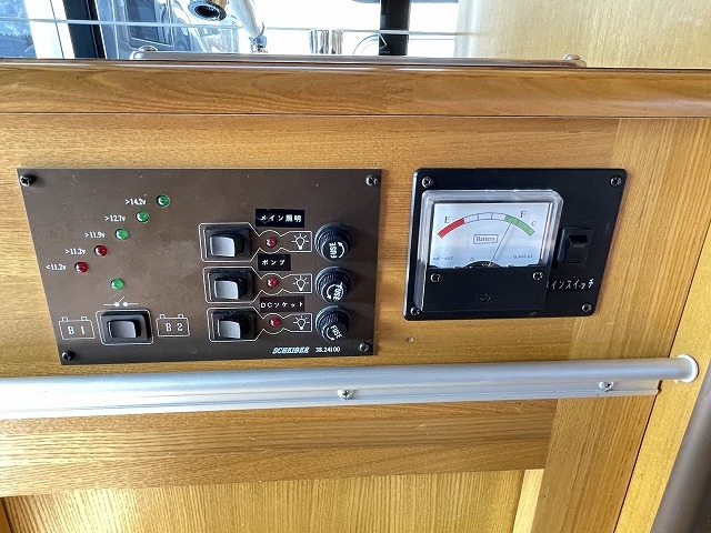 キャンピングカー バンコン ﾊｲｴｰｽ ﾅｯﾂRV ﾗﾃﾞｨｯｼｭｺﾝﾎﾟ