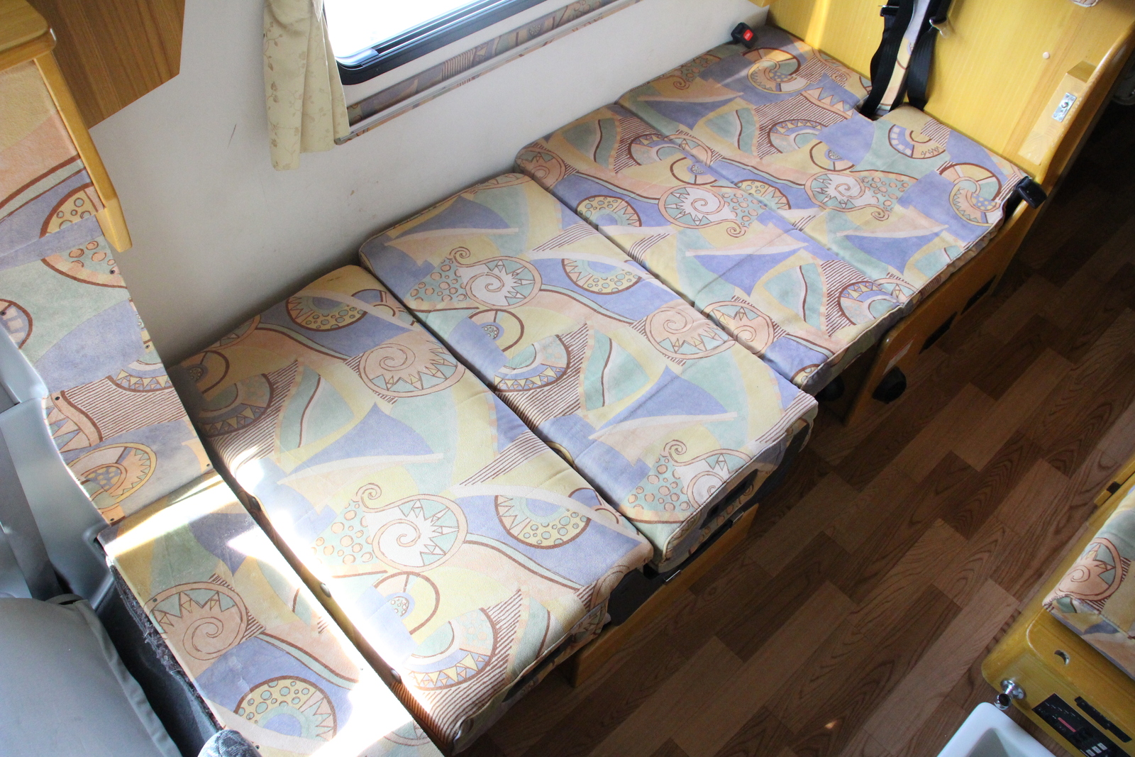 キャンピングカー キャブコン ｶﾑﾛｰﾄﾞ ﾅｯﾂRV ｸﾚｿﾝ