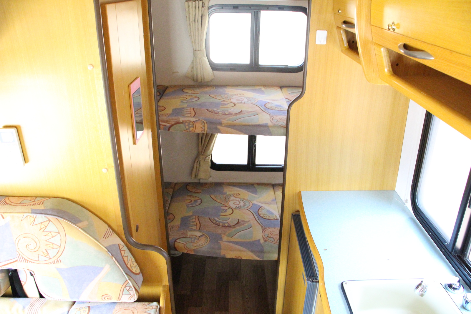 キャンピングカー キャブコン ｶﾑﾛｰﾄﾞ ﾅｯﾂRV ｸﾚｿﾝ