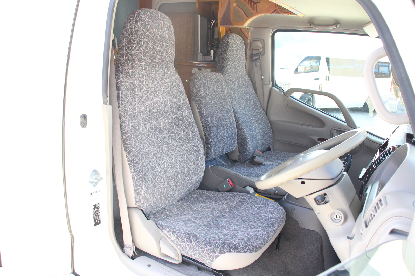 キャンピングカー キャブコン ｶﾑﾛｰﾄﾞ ﾅｯﾂRV ｸﾚｿﾝ