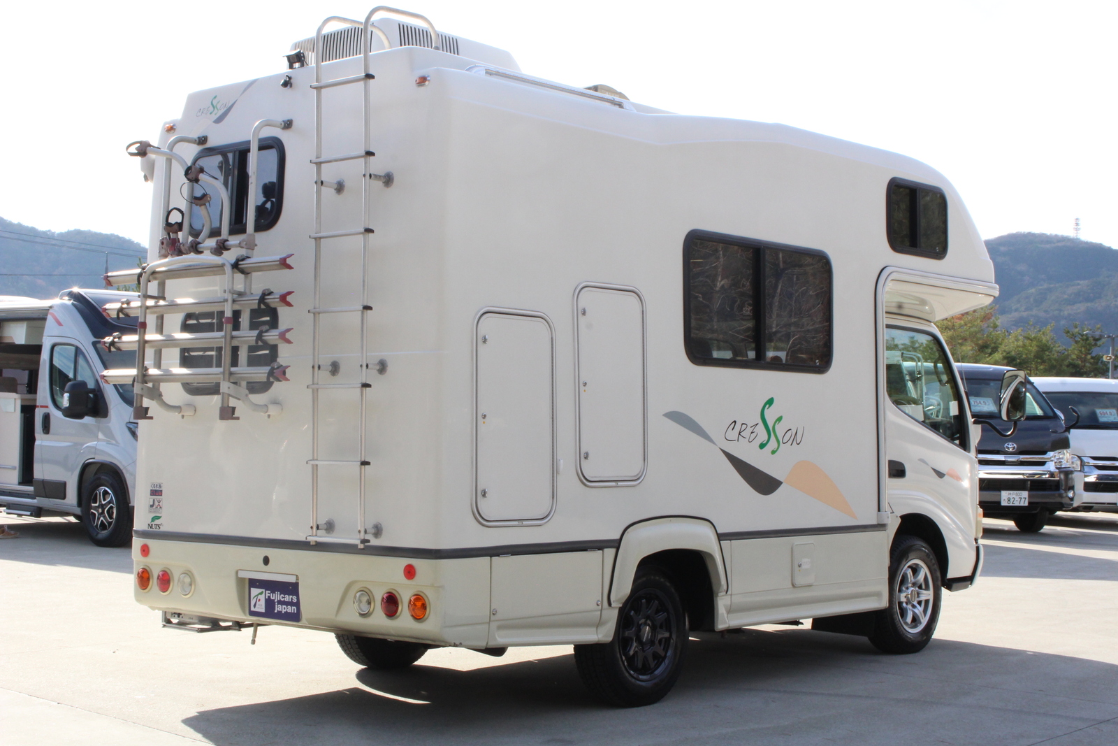 キャンピングカー キャブコン ｶﾑﾛｰﾄﾞ ﾅｯﾂRV ｸﾚｿﾝ