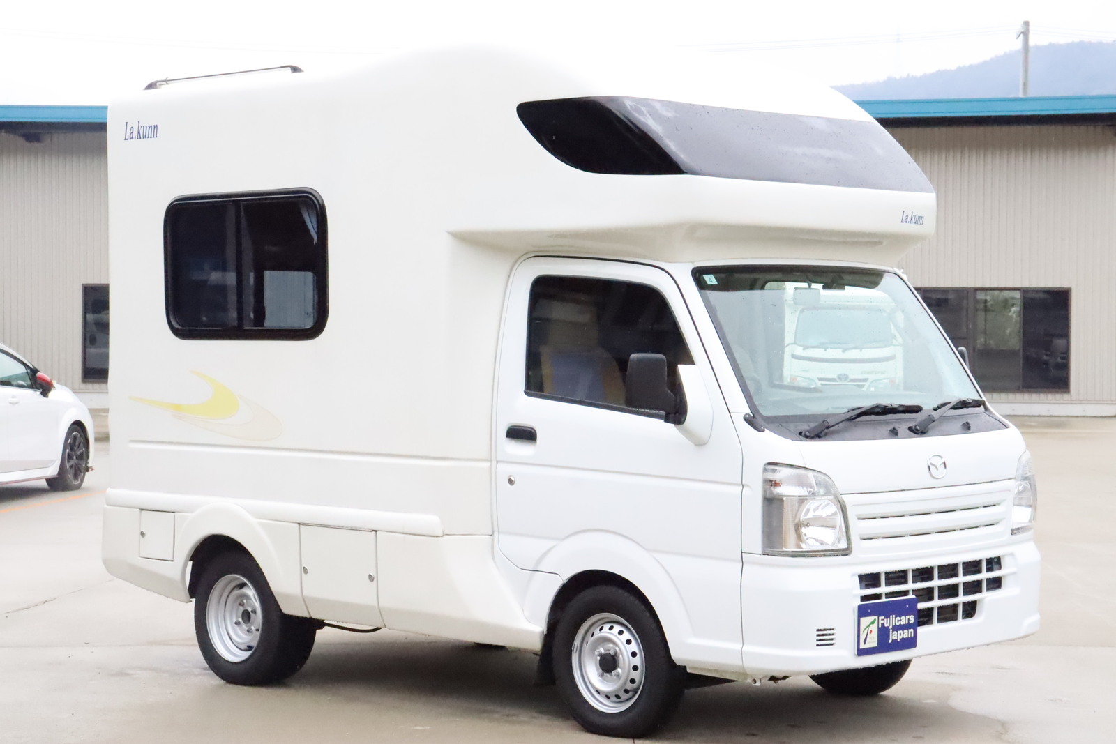 キャンピングカー 軽キャンパー ｽｸﾗﾑ AZ-MAX ﾗｸｰﾝ