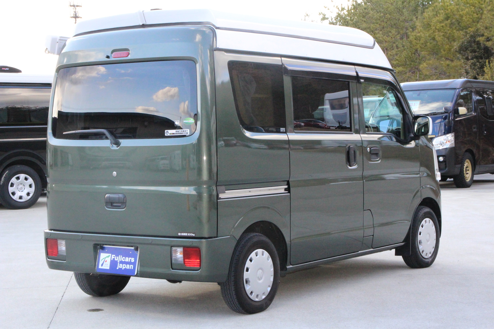 キャンピングカー 軽キャンパー ｴﾌﾞﾘｲ ｵｰﾄﾜﾝ 給電くん