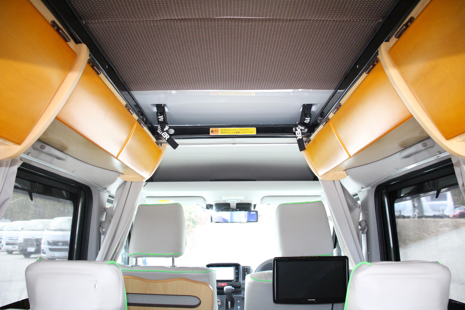 キャンピングカー 軽キャンパー ｴﾌﾞﾘｲ ｵｰﾄﾜﾝ 給電くん