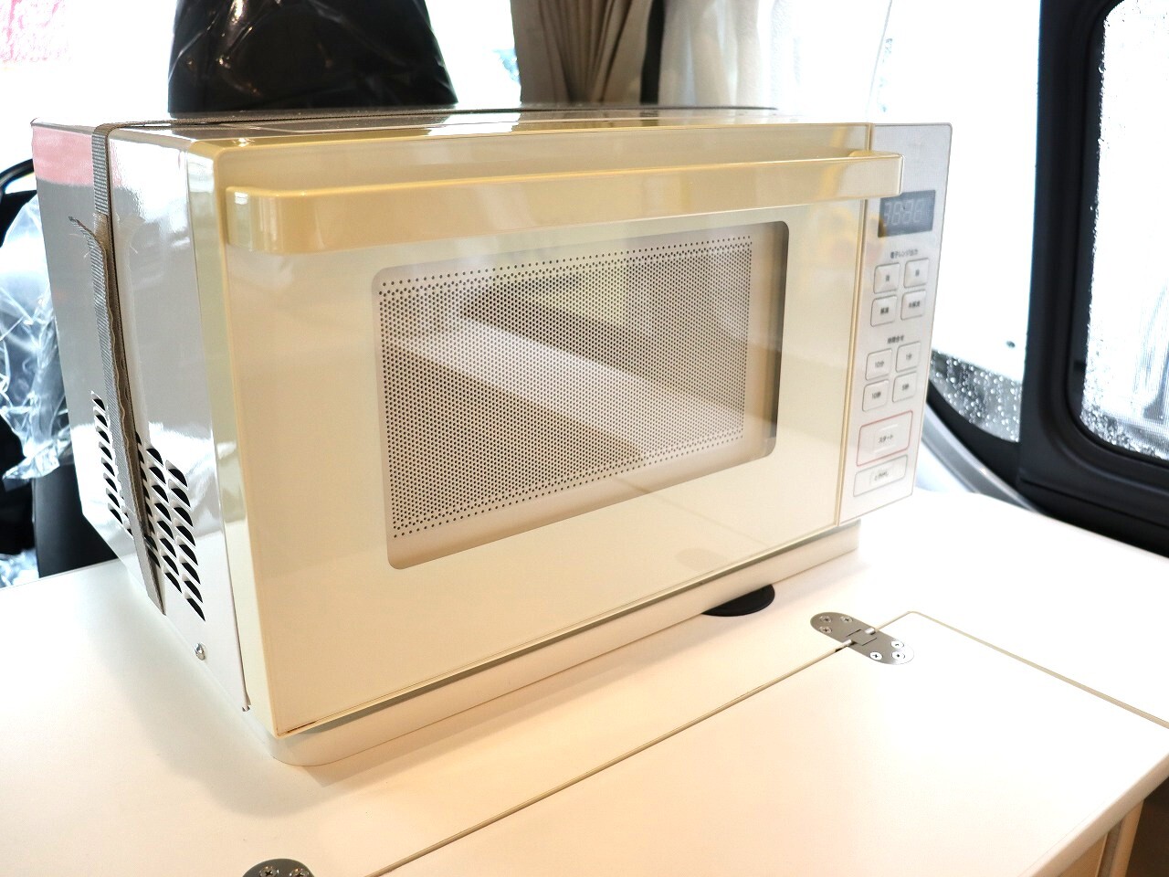 キャンピングカー バンコン ﾊｲｴｰｽ ｱﾈｯｸｽ ｳｨｽﾞ ﾘﾁｳﾑ ACｸｰﾗｰ