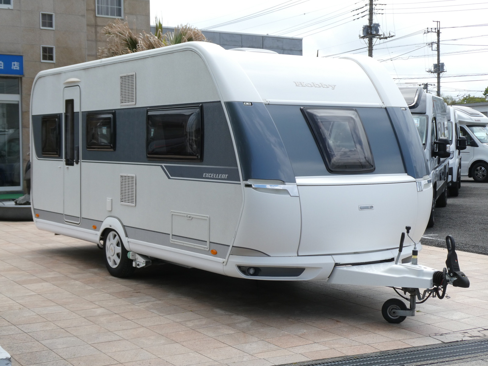 キャンピングカー トレーラー ﾎﾋﾞｰ　490UL　ｴｸｾﾚﾝﾄ　けん引免許必須　ﾑｰﾊﾞｰ
