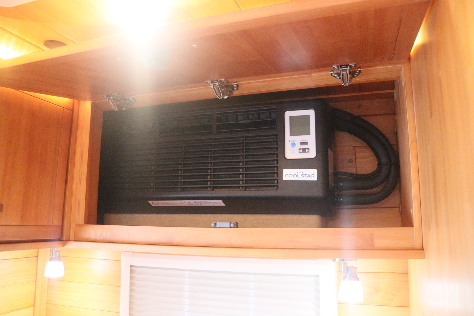 キャンピングカー キャブコン ｶﾑﾛｰﾄﾞﾀﾞｲﾚｸﾄｶｰｽﾞﾄﾘｯﾌﾟ ﾛｸﾞﾍﾞｰｽ