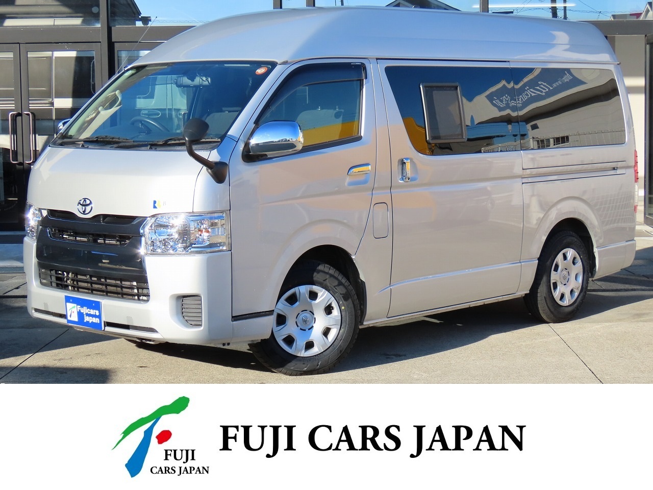 キャンピングカー バンコン ハイエース リンエイ製　バカンチェス