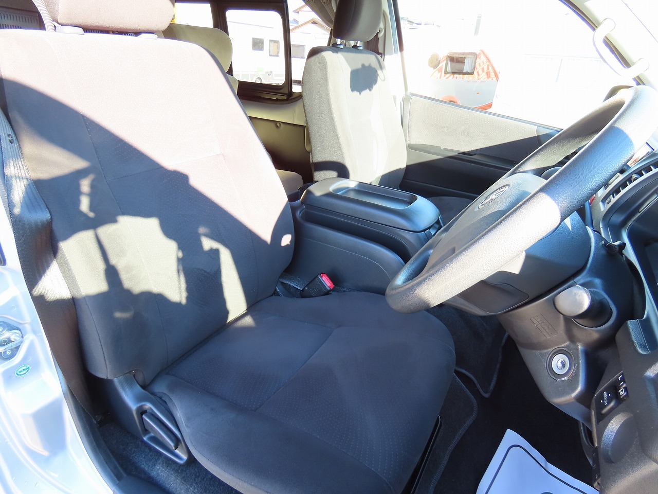 キャンピングカー バンコン ﾊｲｴｰｽ ﾘﾝｴｲ製　ﾊﾞｶﾝﾁｪｽ