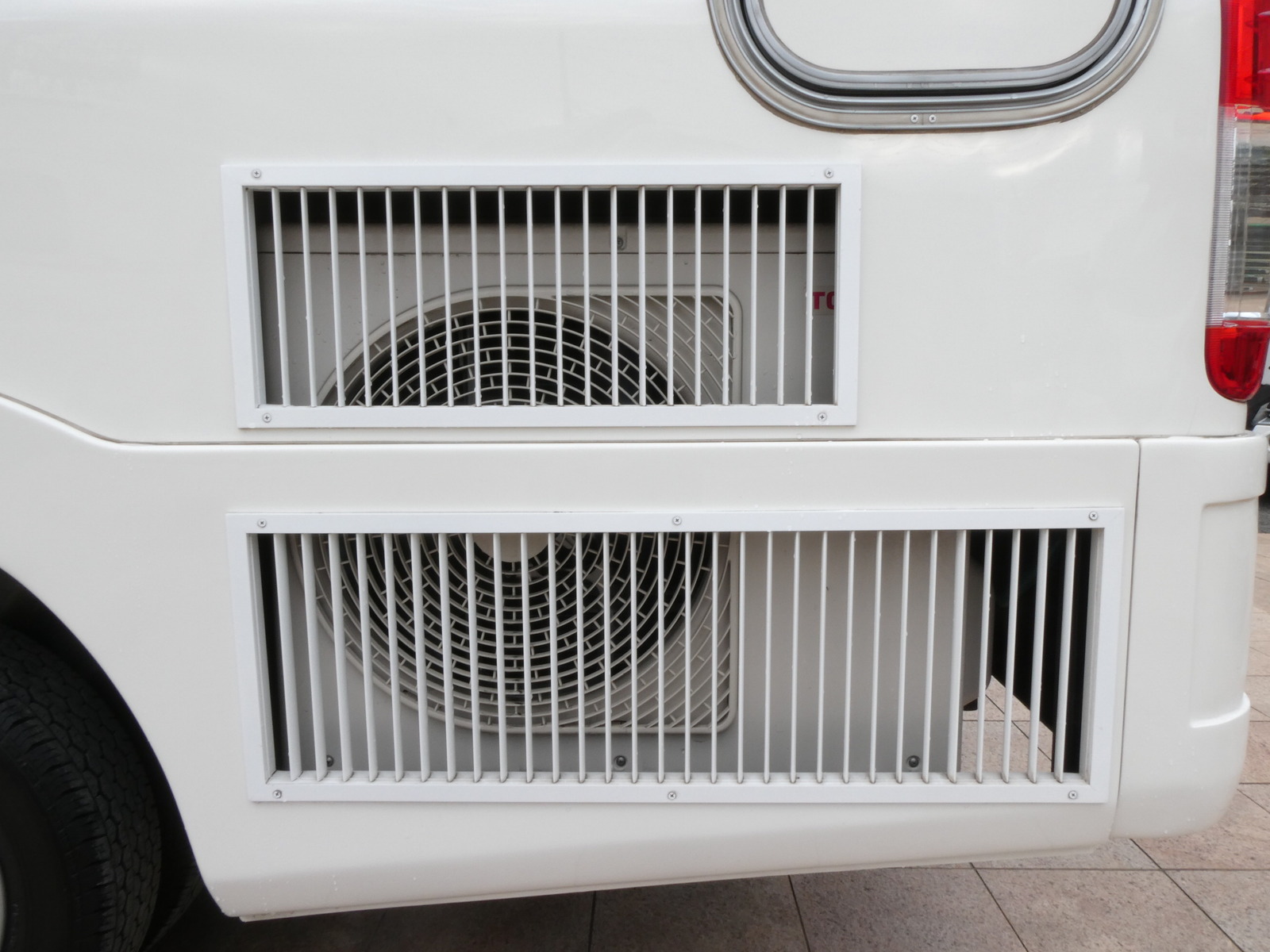 キャンピングカー キャブコン ｶﾑﾛｰﾄﾞ ｷｬﾝﾊﾟｰ厚木 ﾊﾟﾋﾟｰ480