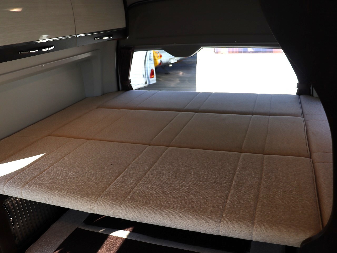 キャンピングカー バンコン ﾊｲｴｰｽ RVﾗﾝﾄﾞ ﾗﾝﾄﾞﾜｺﾞﾝﾌﾞﾘｽ FF